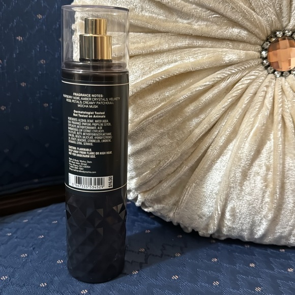 BATH & BODY WORKS SET. . . INTO THE NIGHT SCENT - Picture 4 of 6